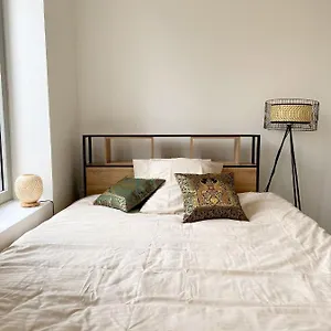 villeurbanne-quartier-republique-la-doua.hotels-rhonealpes.com/
